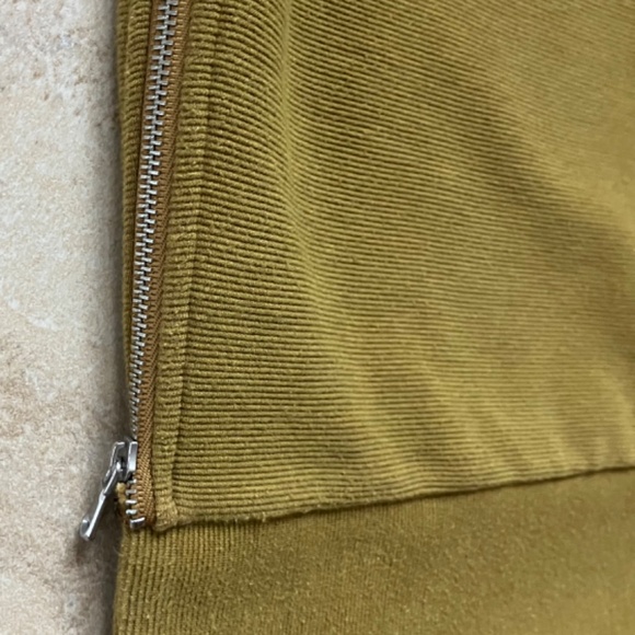 Calia Dijon Mustard Crew Neck Sweater – Size Medium - Picture 4 of 8